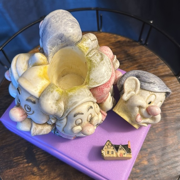 Harmony Kingdom Jubilee Seven Dwarfs Trinket Box - Picture 9 of 11